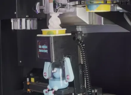 Sweet Robo in action