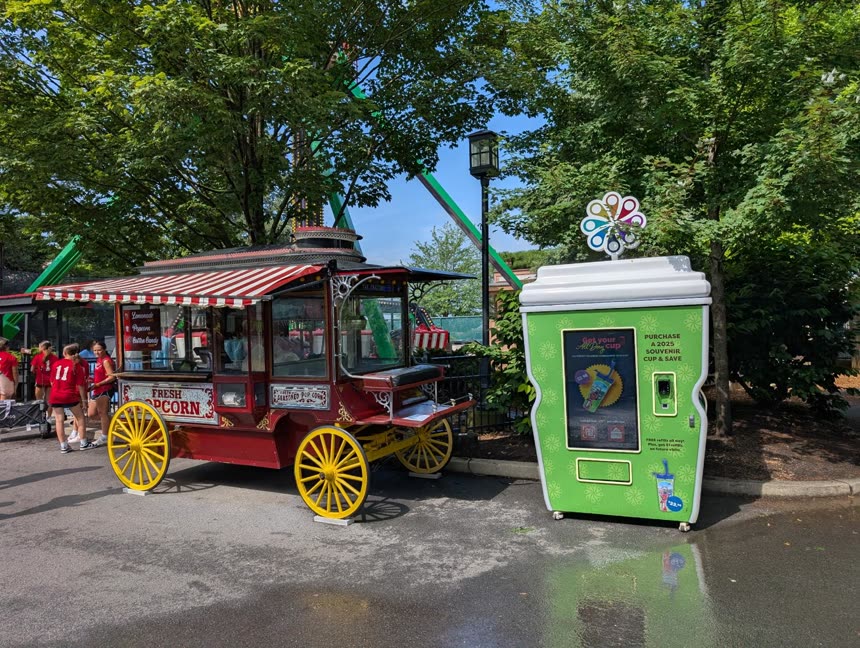 Sweet Robo PopCart popcorn machine at Hersheypark